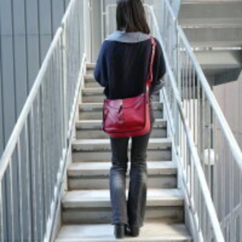 LOEWE Hammock Leather Shoulder Bag Red - Picture 13 of 13
